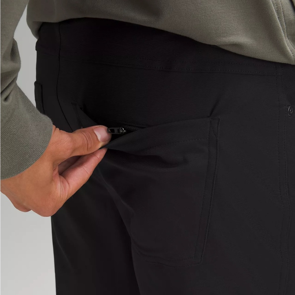 Lululemon ABC Slim-Fit 5 Pocket Pant 30L Warpstreme in Black Size 34 - Picture 3 of 9